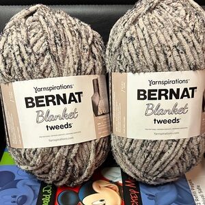 Bernat Blanket Tweeds Yarn - Gray